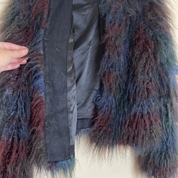 Women's Multicolor Faux Fur Jacket - Picture 5 of 7